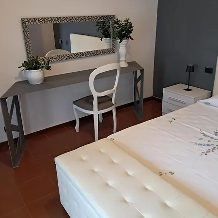 公寓 La Terrazza Sul Ceppo Tra Bellagio, Lecco And 瓦尔博若纳